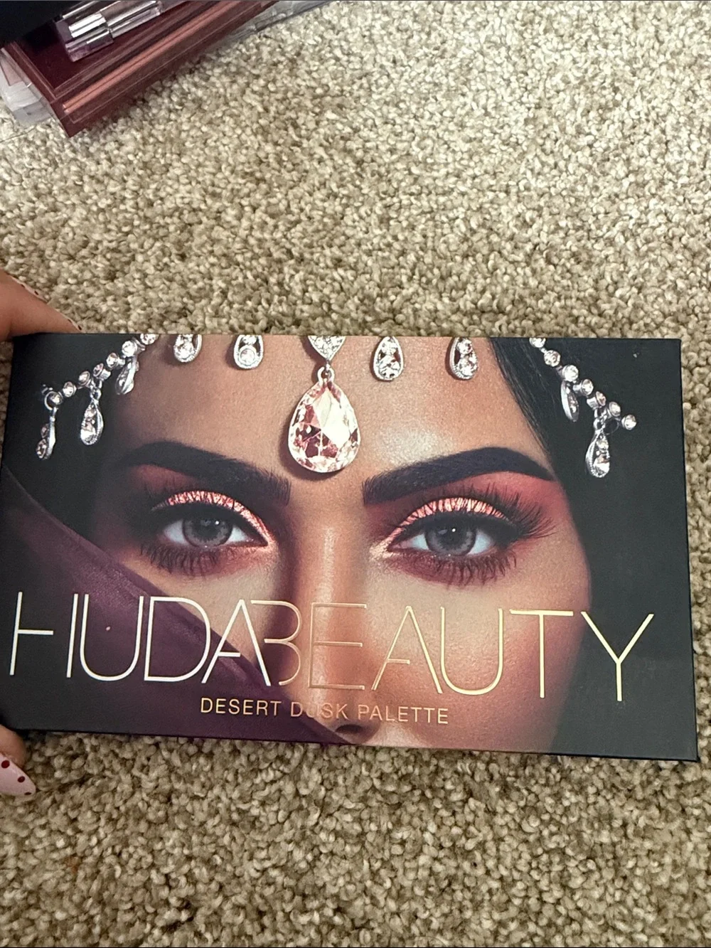 HUDA BEAUTY Desert Dusk Eyeshadow Palette - Rose, Plum, Copper